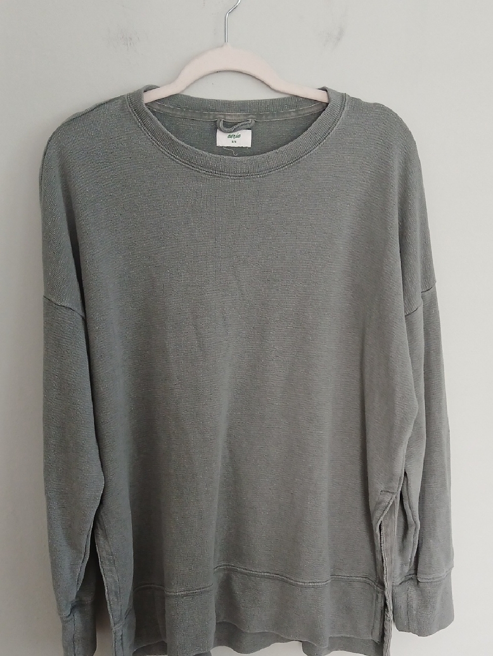 Aerie Women's Light Green Crew Neck Lightweight Oversized Sweatshirt Size M